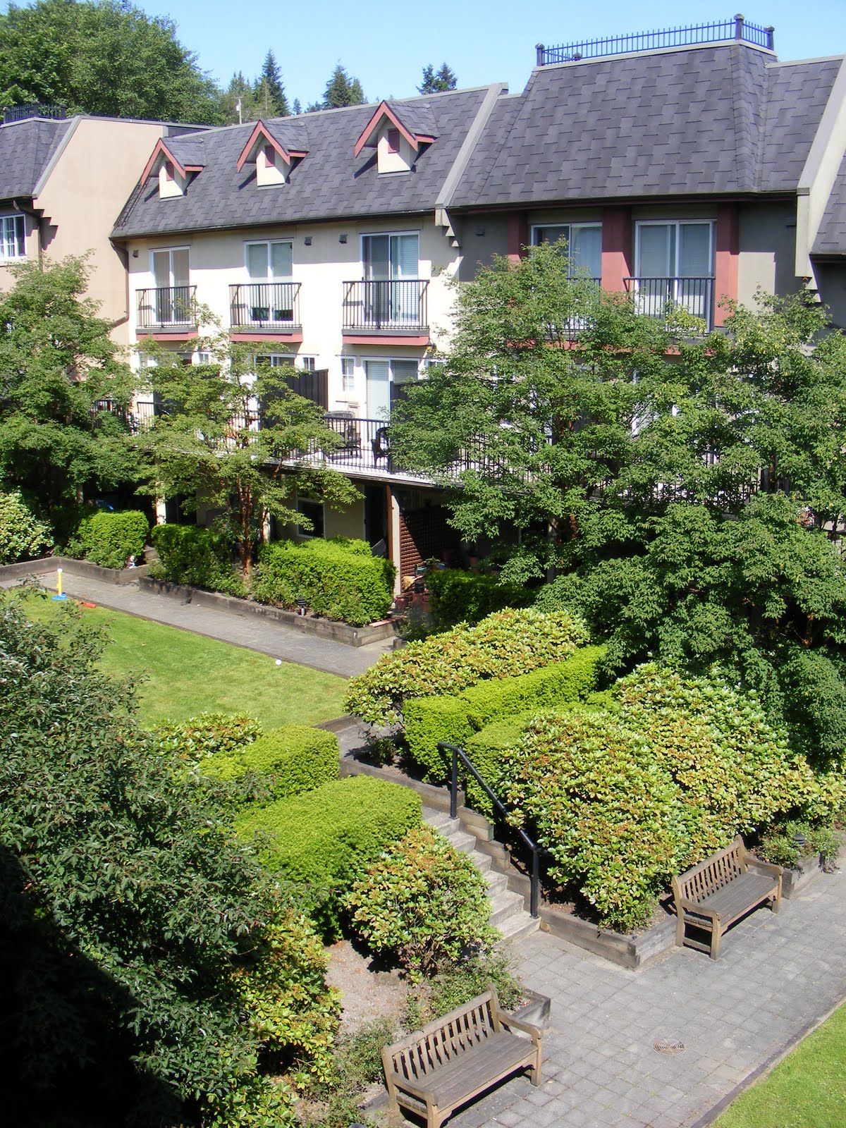 Maillardville Manor Townhome Grounds