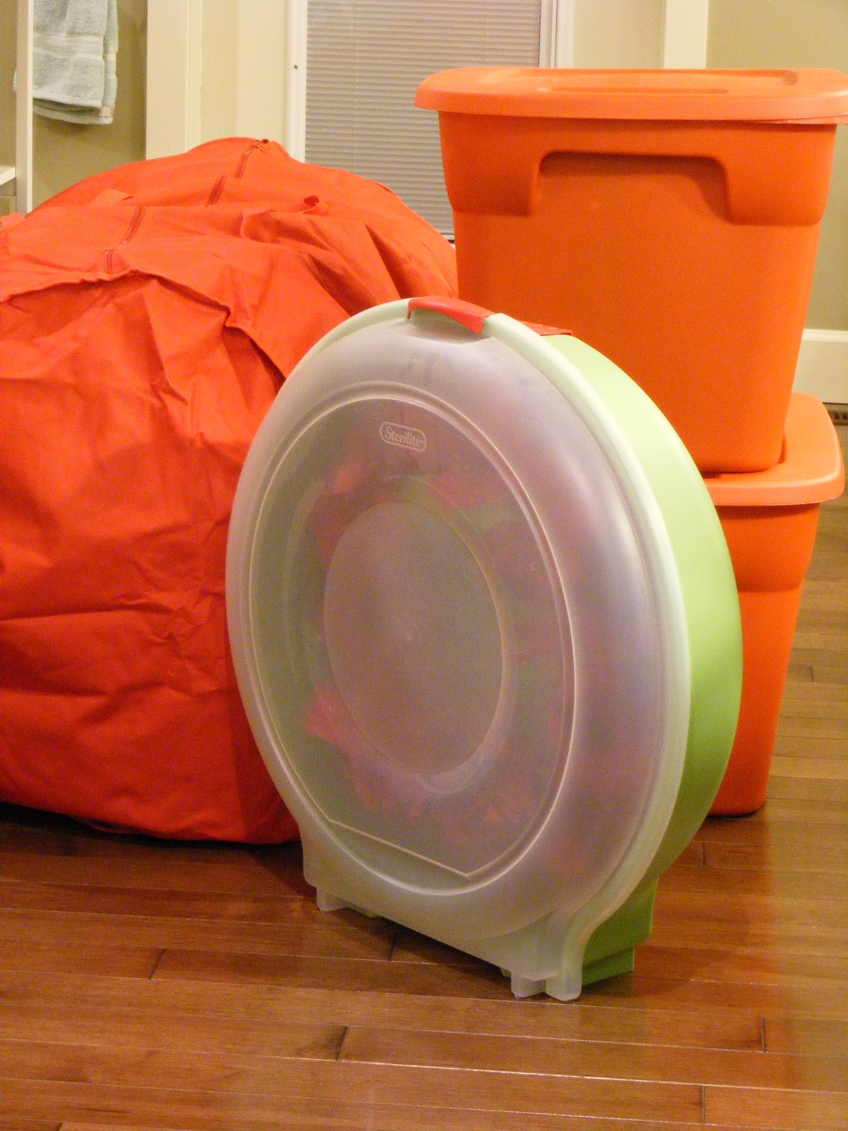 Storage Container: Wreath Storage Container Plastic