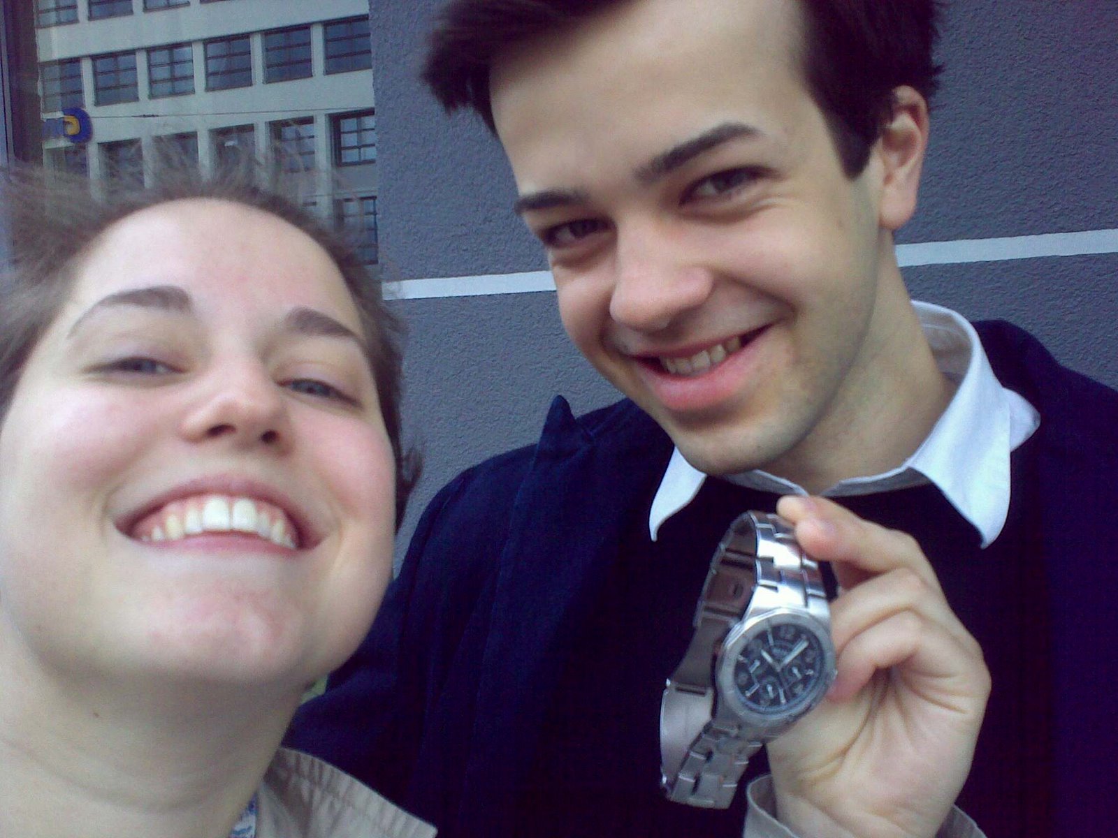 [11062009443-762880.jpg]