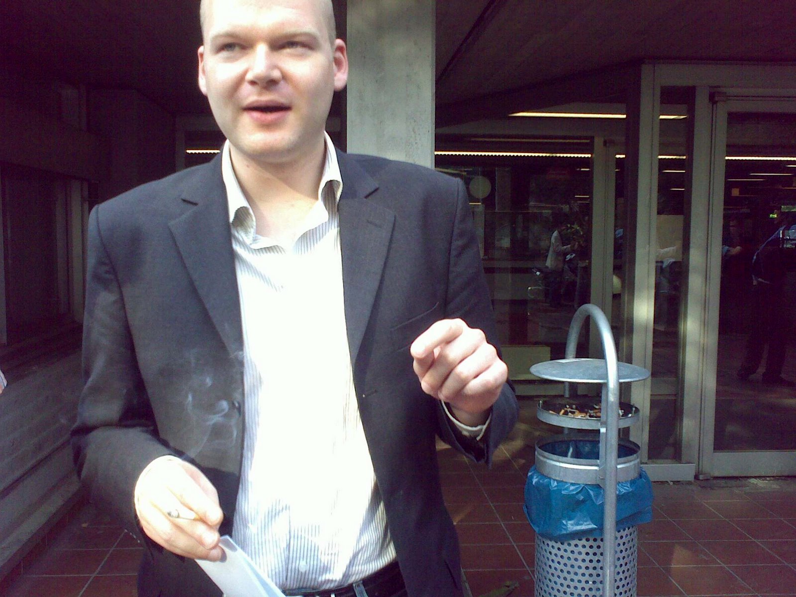 [18072009475-704651.jpg]