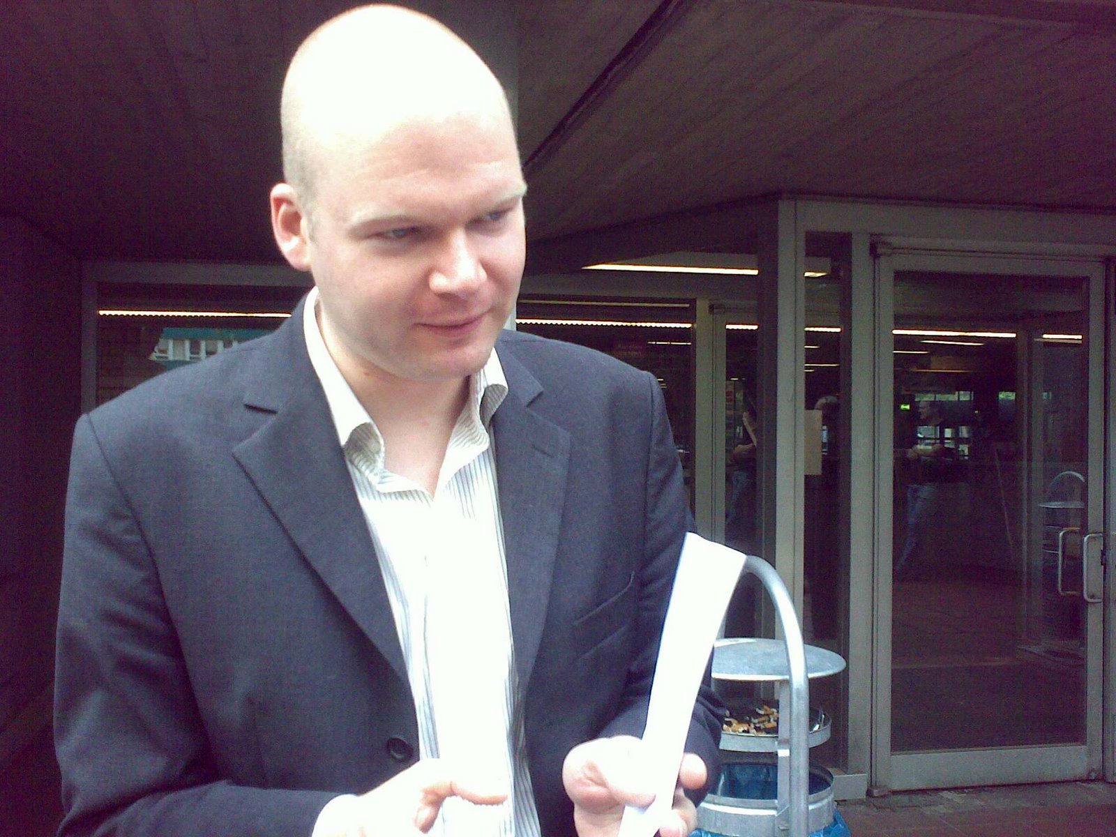 [18072009472-709882.jpg]