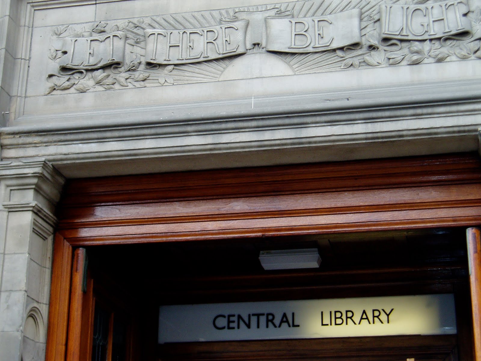 Libraries, Archives and Accents, Oh my! Edinburgh Central Library