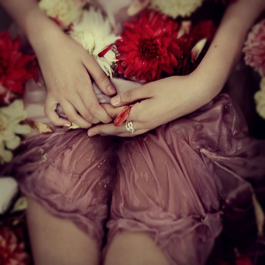 [gallery1image3-Lilya+Corneli.jpg]