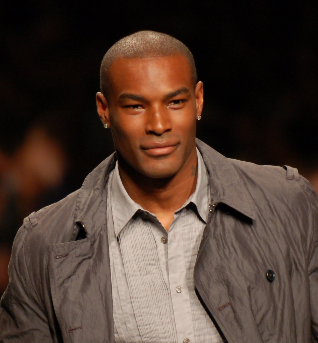 http://3.bp.blogspot.com/_BapoAlcSp3w/S9IRA1B3fhI/AAAAAAAAADU/C1GXj0ZlrEw/s1600/tyson-beckford.jpg