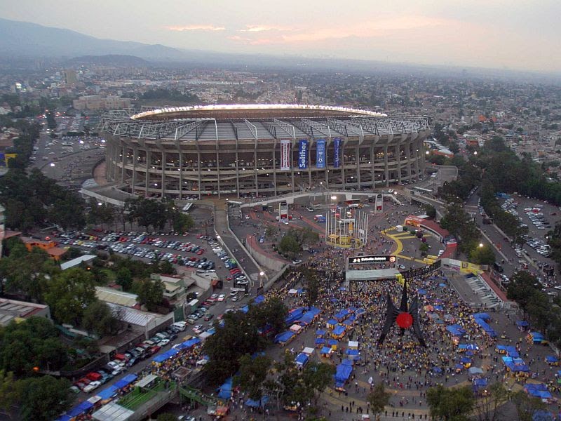 Ingeniería y Computación El Estadio Azteca, gran Coliseo