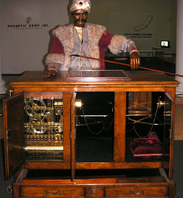 The Chess Machine by Robert Löhr The Chess Machine by Robert Löhr