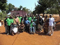 Photo d'ensemble à l'occasion de la journée internationale des personnes vivant avec le handicap