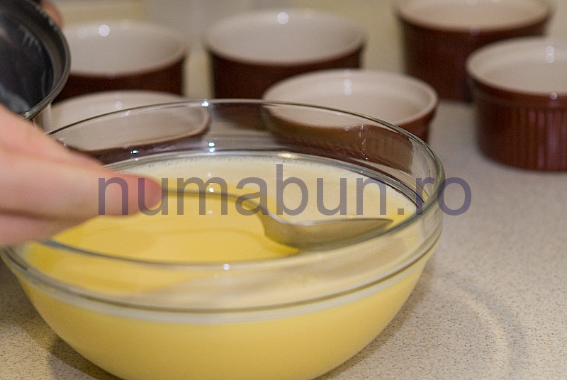 [cremecaramel-13.jpg]