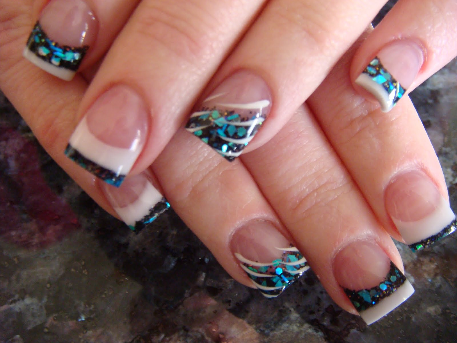 DRAGONFLY NAIL ACRYLIC