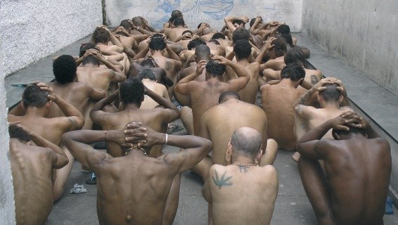 [Cadeiabarbacena.JPG]