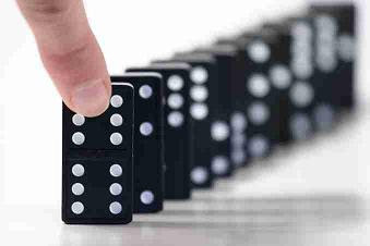domino2.jpg