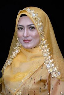 eizlan yusof wife