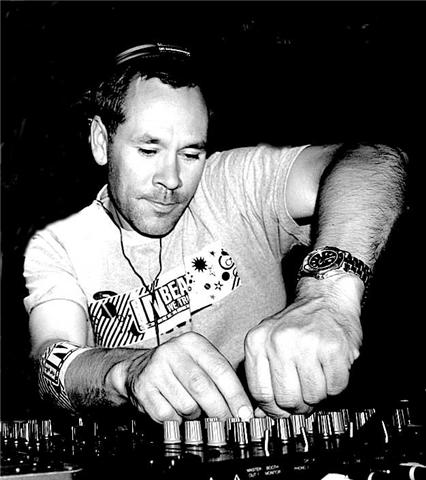 Pro Evolution Soccer 2014 - GameSpot