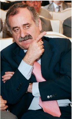 [Díaz+de+Mera,+negocio.jpg]