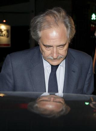 [2009-04-06_IMG_2009-03-30_00:24:20_caja.jpg]