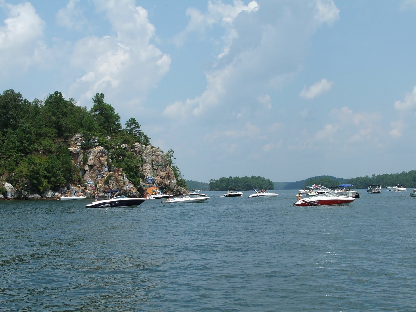 Southern Comfort CHIMNEY ROCK LAKE MARTIN