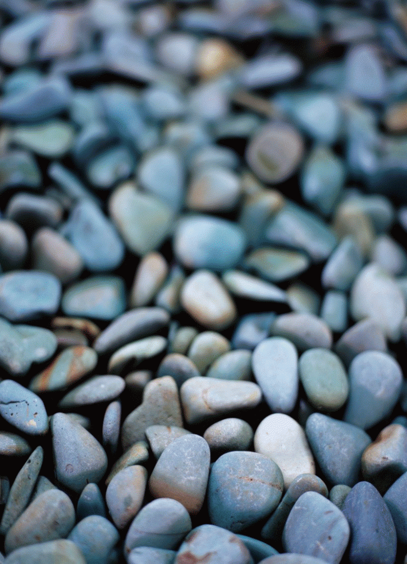 [rocks.40163759_std.gif]