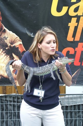 [5335_166616729568_576899568_3454295_4793479_n.jpg]