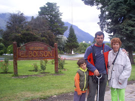 con mi papá y mi abuela Angélica en El Bolson