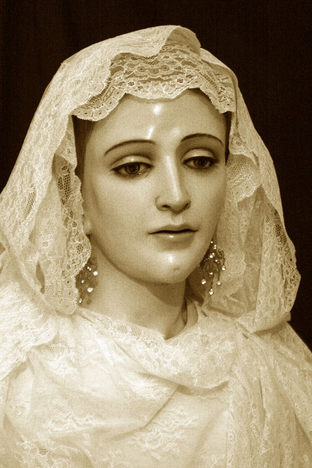 [IMG_4463+sepia.jpg]