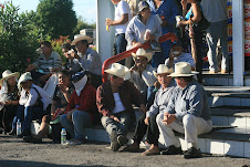 DESCANSANDO LOS MARATONISTAS