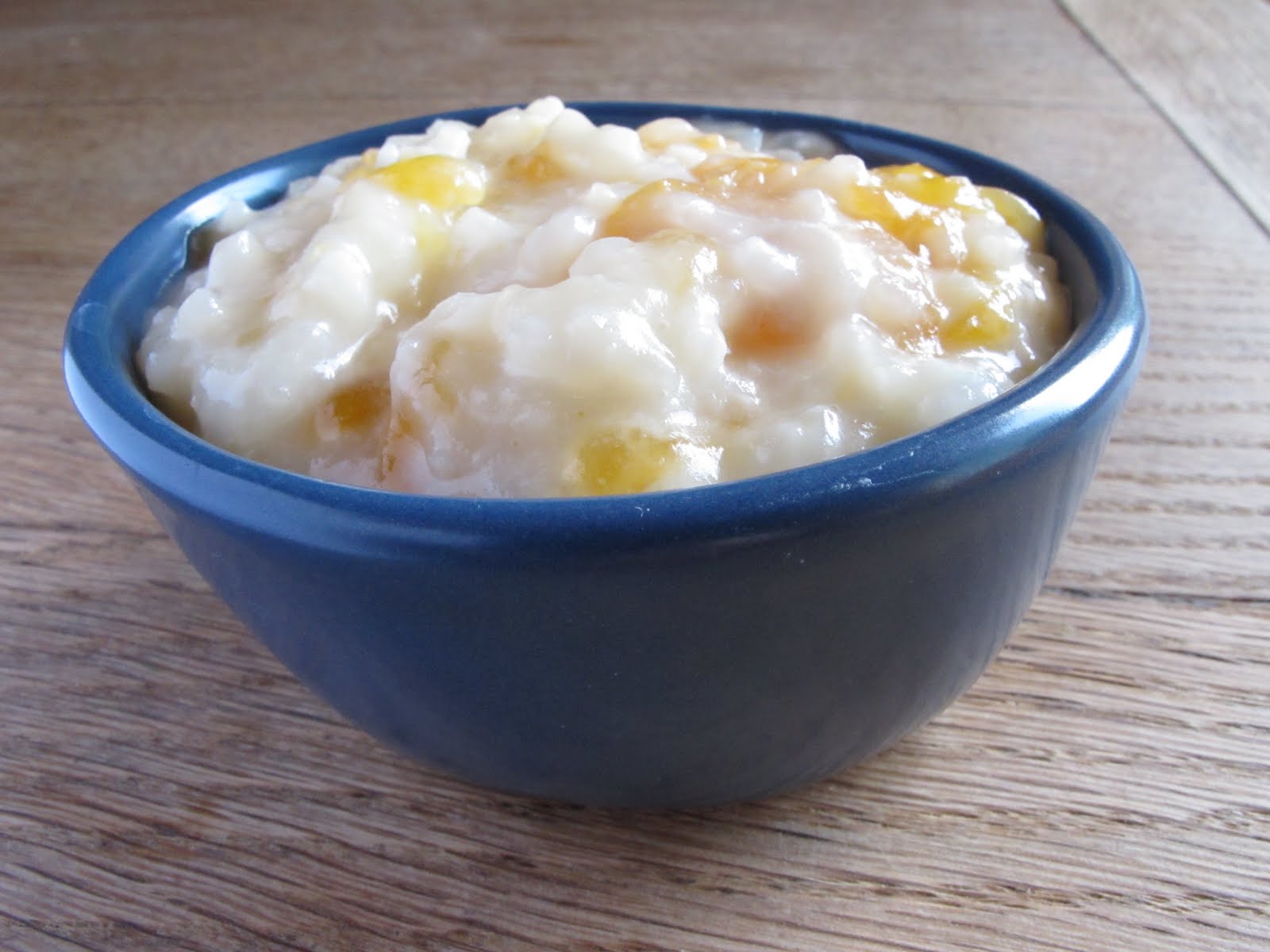 Rice pudding recipe with loquats and coconut milk