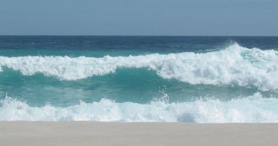 [BLOGCEGOMAIOOndas_do_mar.bmp]