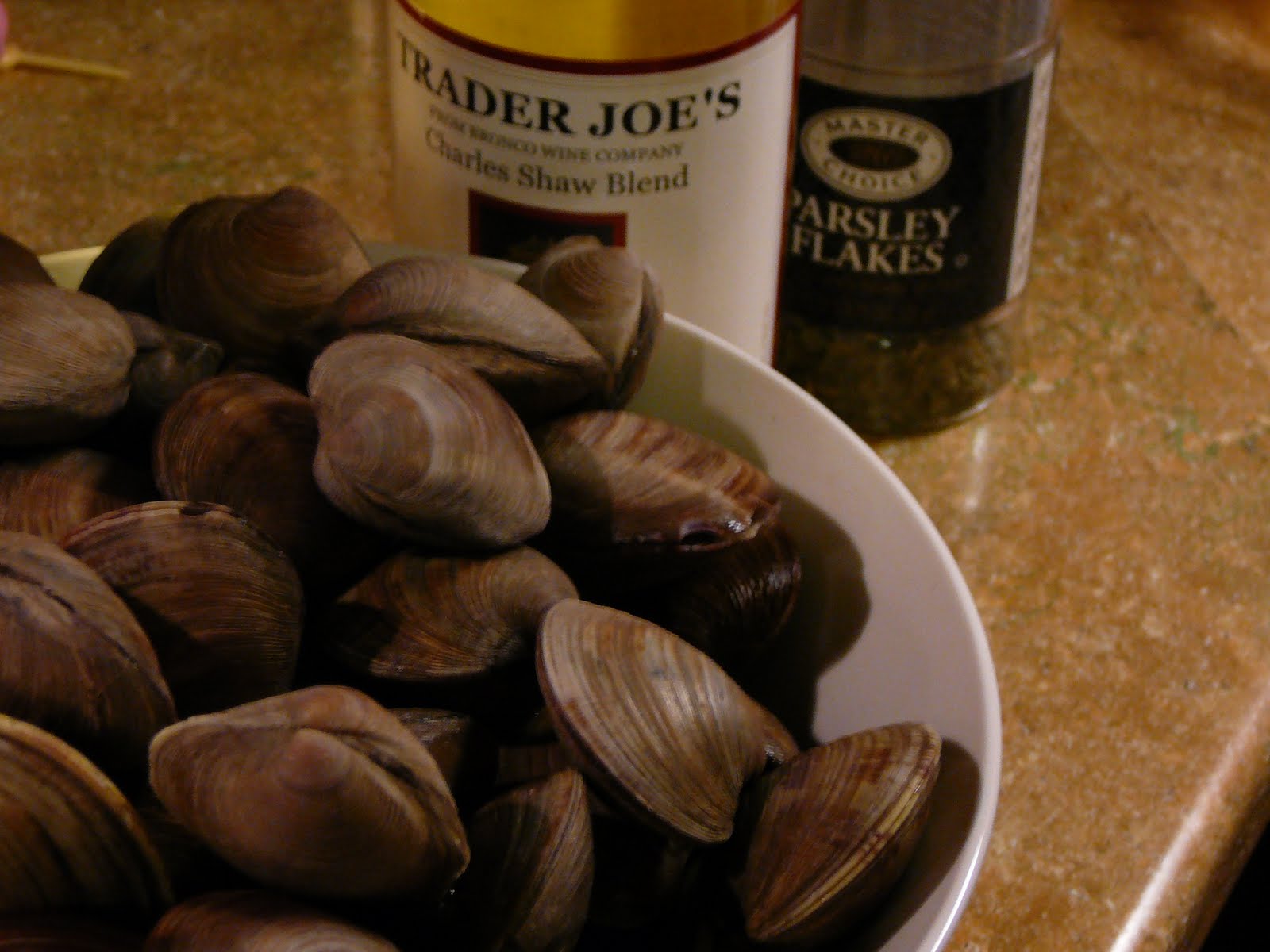 Bentobloggy Steamed Clams in GarlicWine Sauce