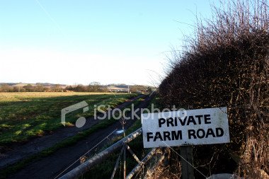 [ist2_396385-private-farm-road-sign.jpg]