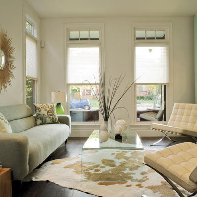 Living Rooms on Love The Living Room With The Cowhide Rug And Knoll Chairs    My