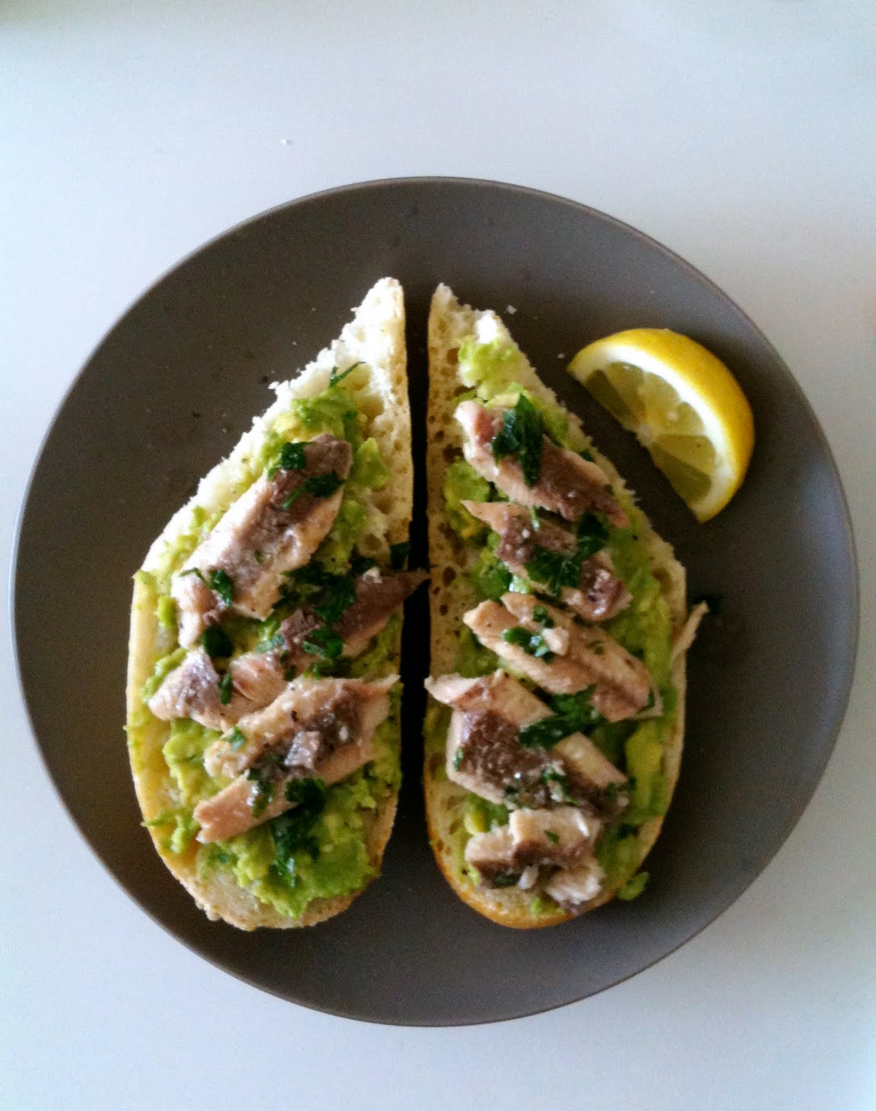 DREAMING OF PALM TREES Recipe Alton Brown's SardineAvocado Sandwich