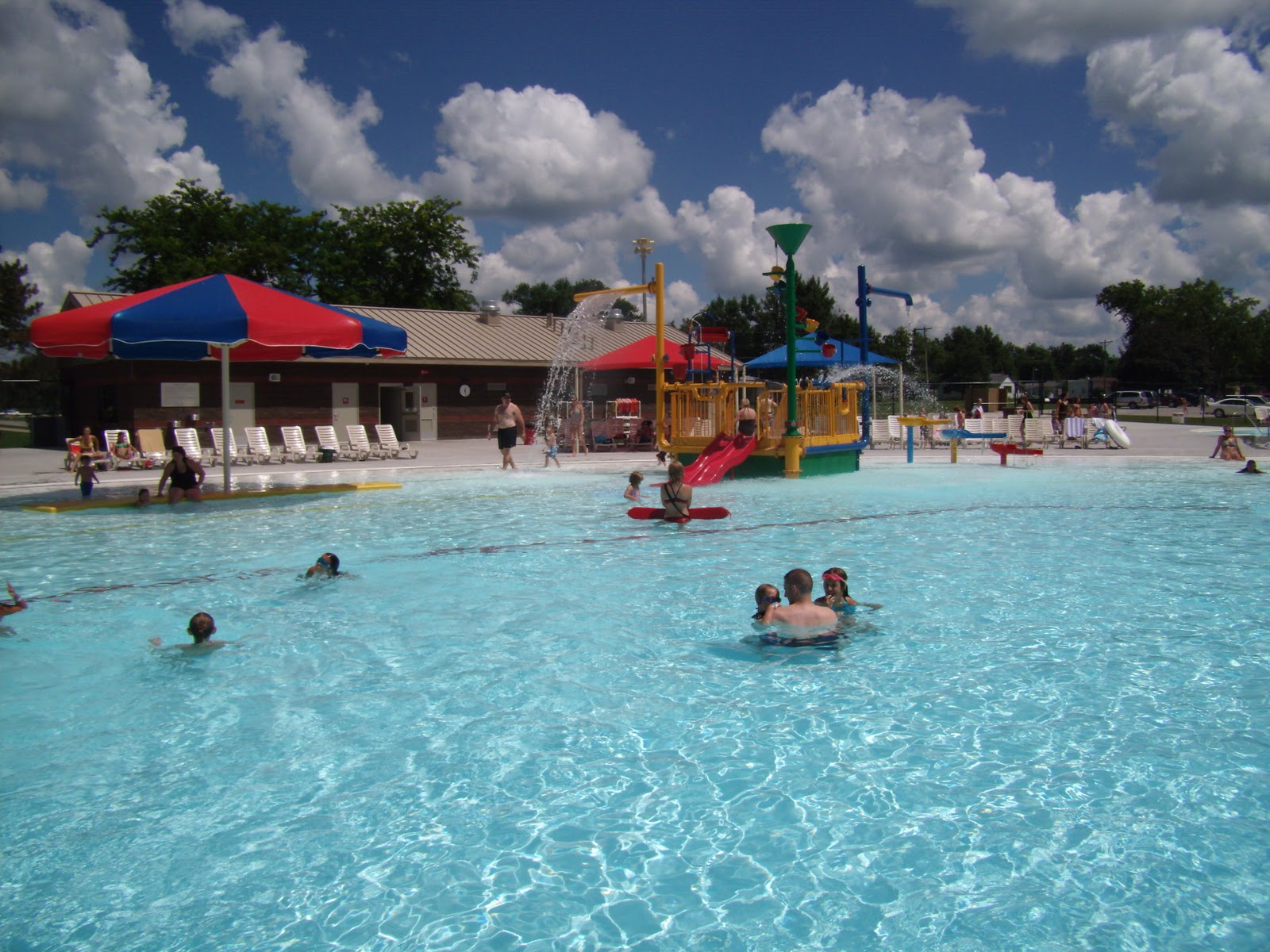 Williams Family Grinnell Mutual Family Aquatic Center