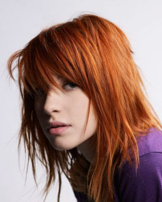What+color+red+is+hayley+williams+hair+color