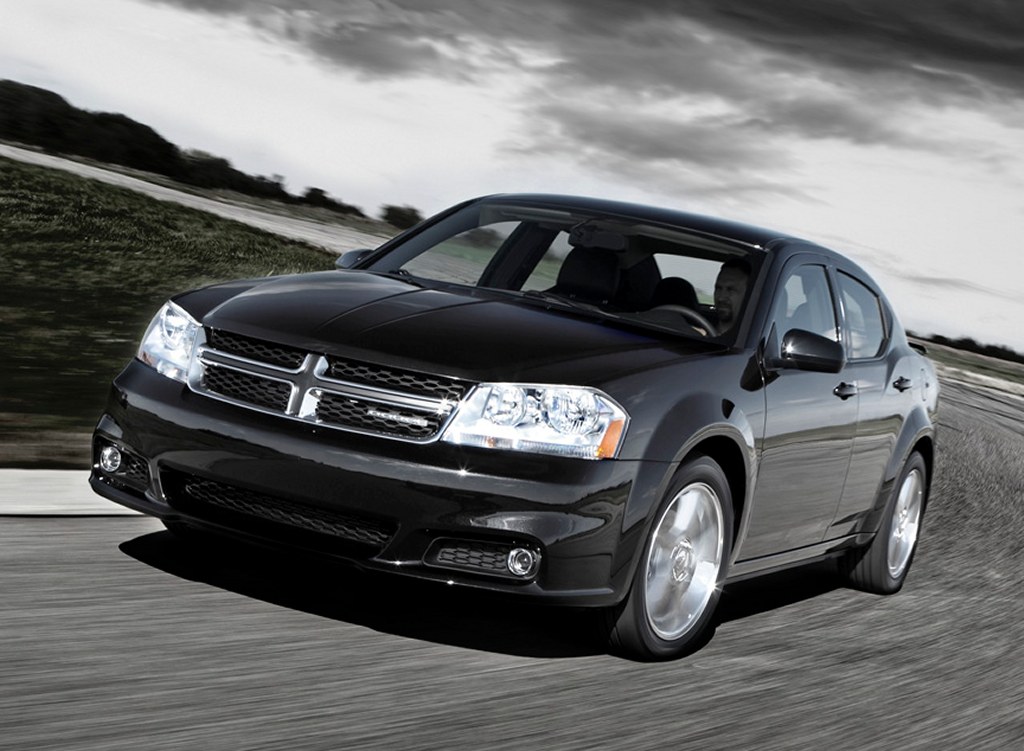 Cecil In Burnet 2011 Dodge Avenger Debuts With All New Interior