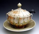 [soup-toureen-150x131.jpg]