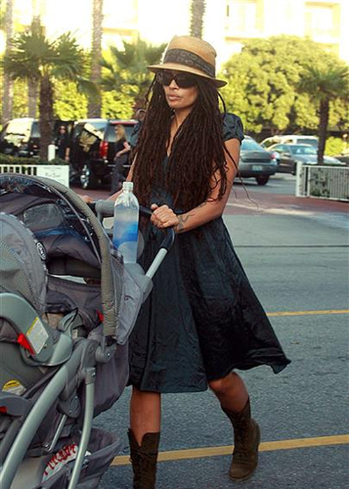 [lisa_bonet_baby3.png]