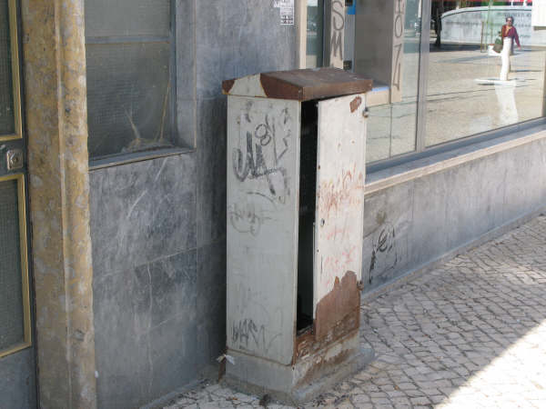 [IMG_2379.JPG]