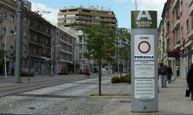 [Z.+Pedonal+AH.1.1.5.jpg]