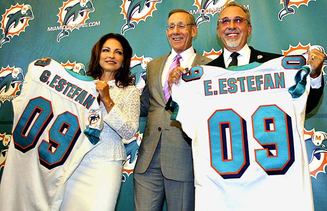 [gloria-estefan.jpg]