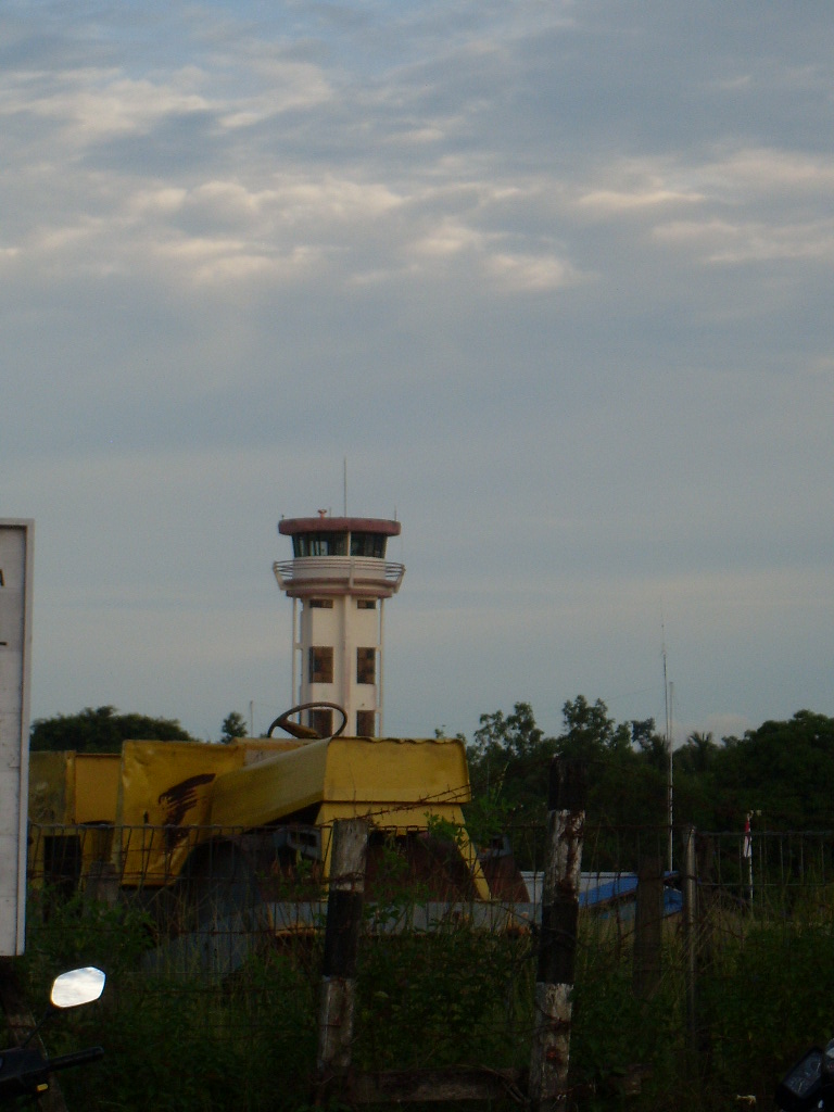 [SL371496.JPG]