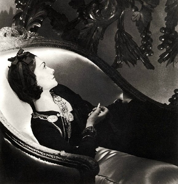 [Coco_Chanel_by_Horst_(2211541725).jpg]