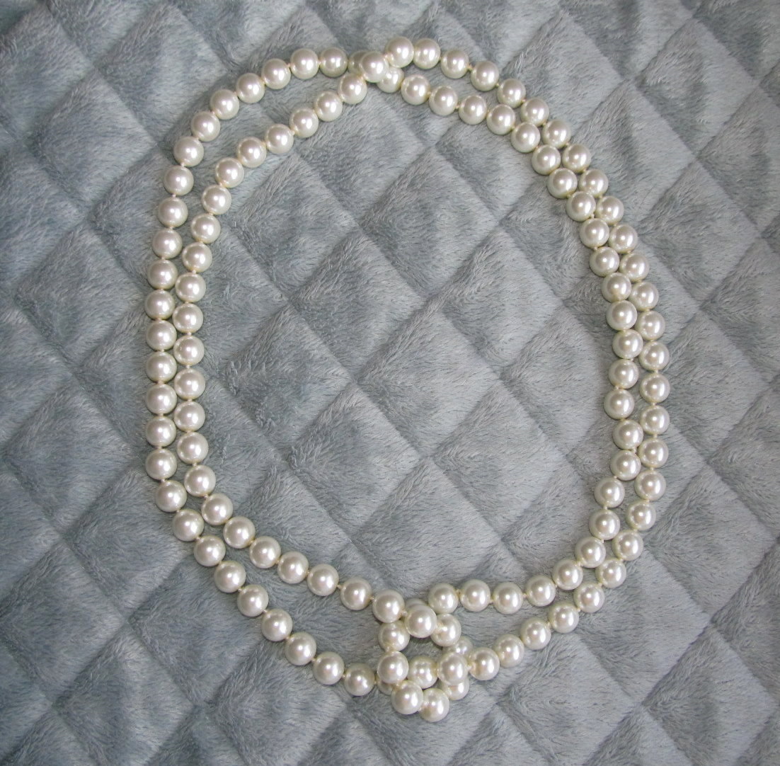 WobiSobi Necklace Surprise.