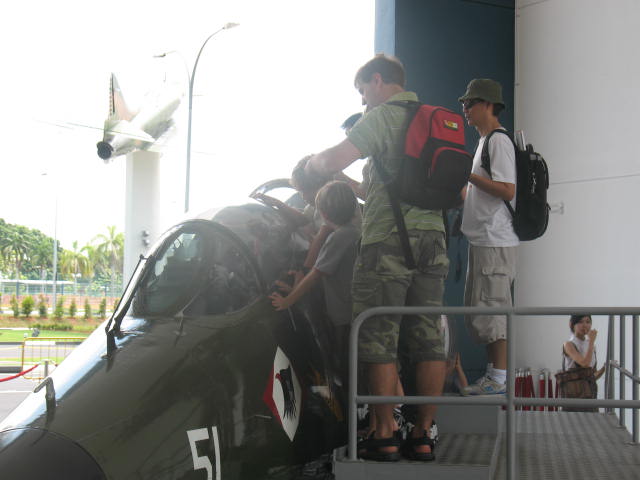 [IMG_0942.JPG]