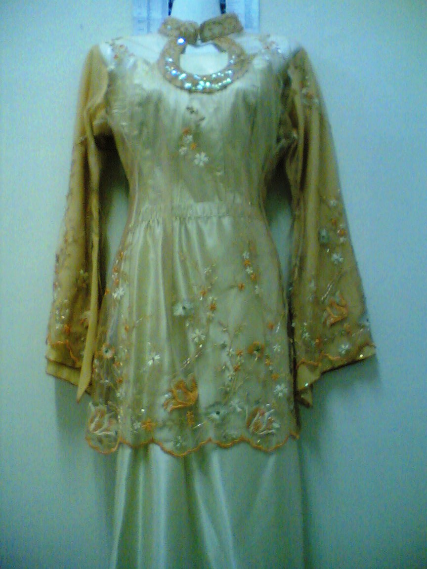 BEAUTY & CHIC EMPIRE: MARK DOWNN PRELOVED Baju Kebaya Lace Kain Duyung
