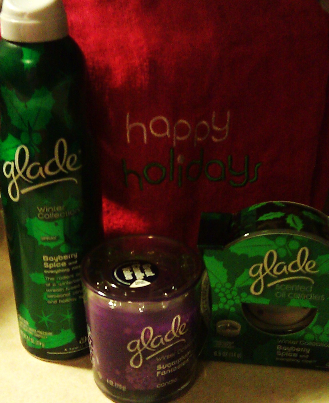 hyvee hints Glade holiday candles and sprays 1 each!