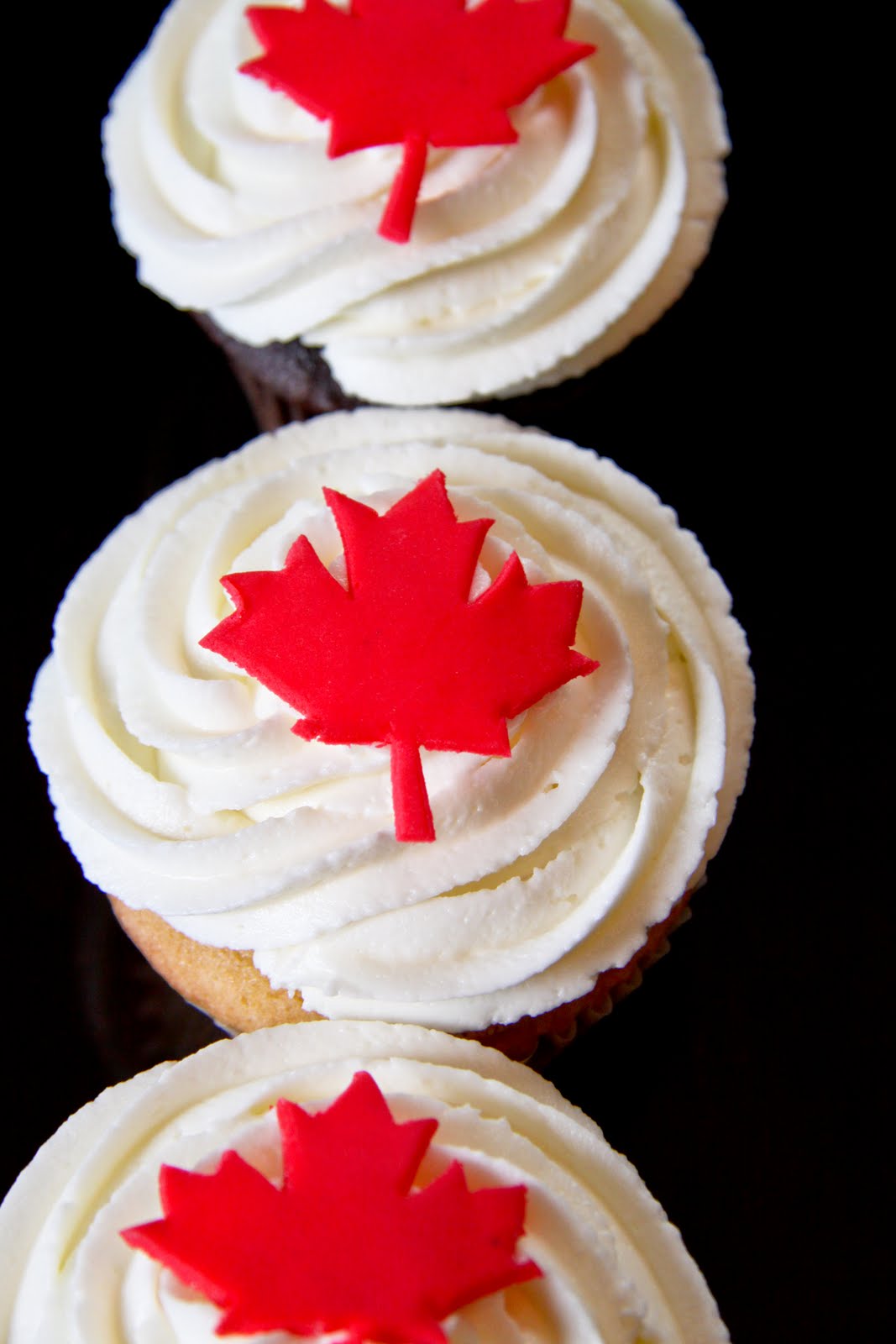 Canada+day+cake+toronto