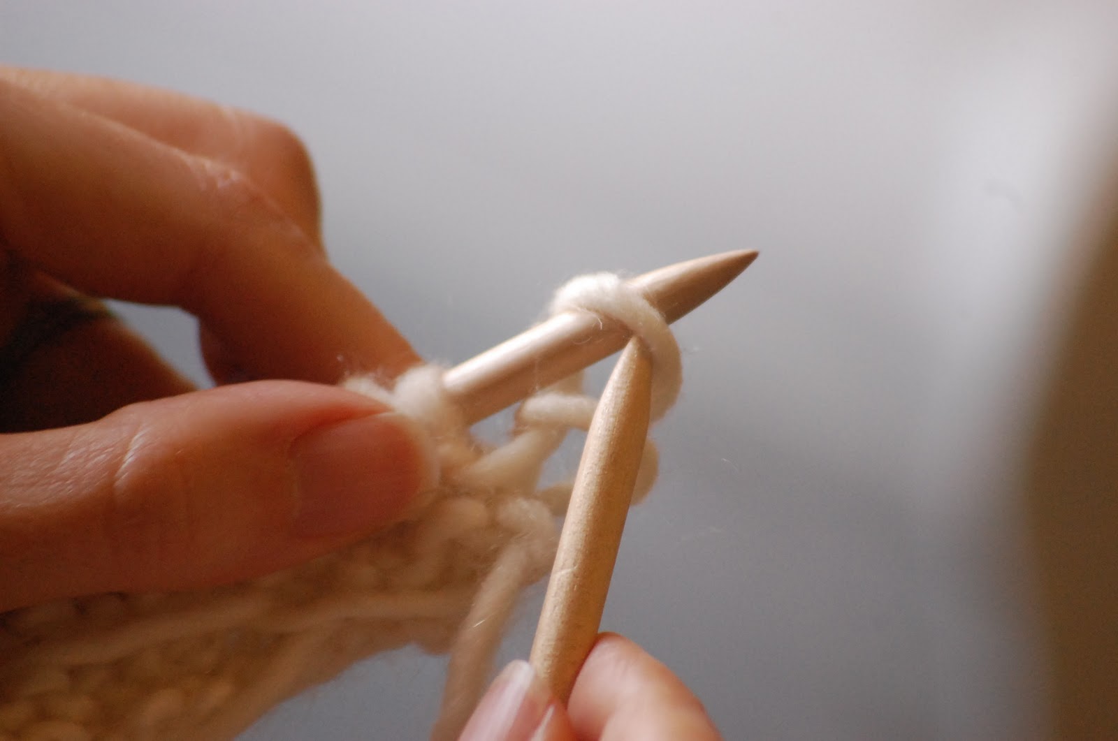 Waldorf Handwork Teaching children how to knit