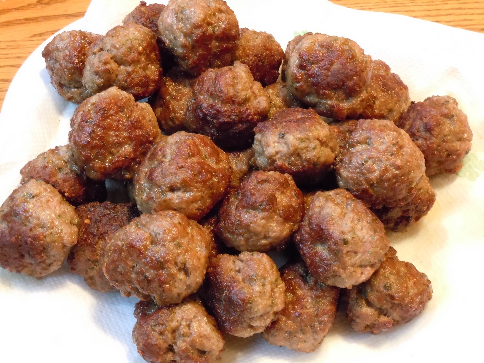 The Savvy Kitchen Meatballs