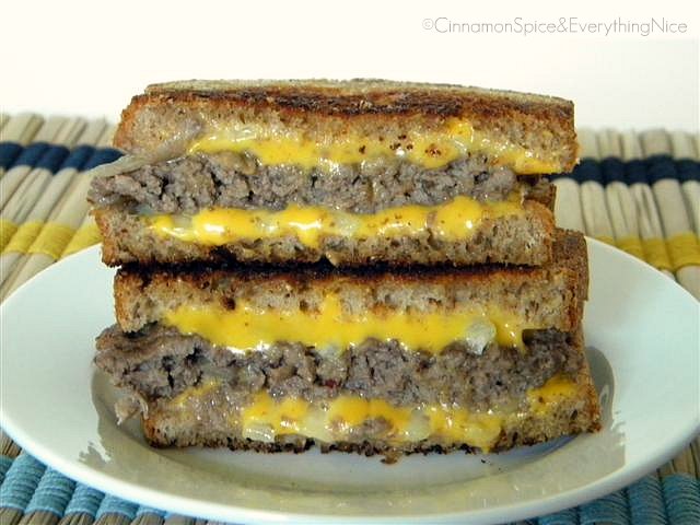 Hamburger Grilled Cheese