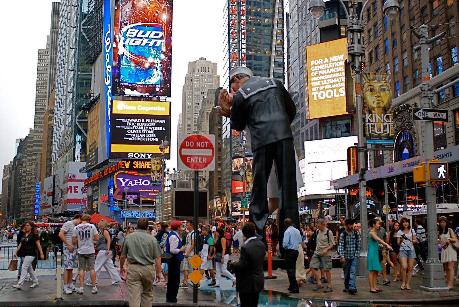 NYC ♥ NYC "Unconditional Surrender" Remembering the End of World War